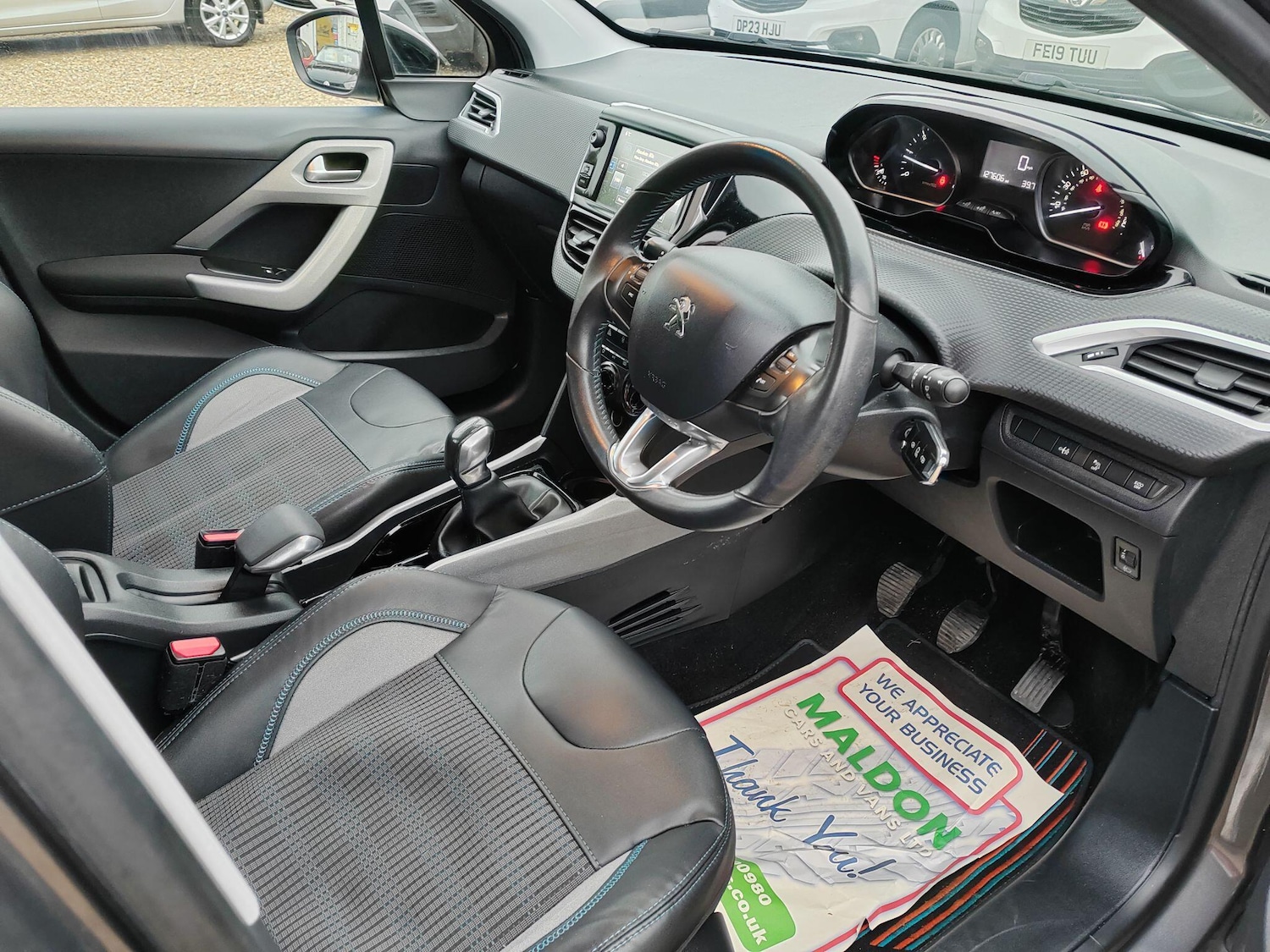 Used Peugeot 2008 2015 for sale - 77066635: Photo 9