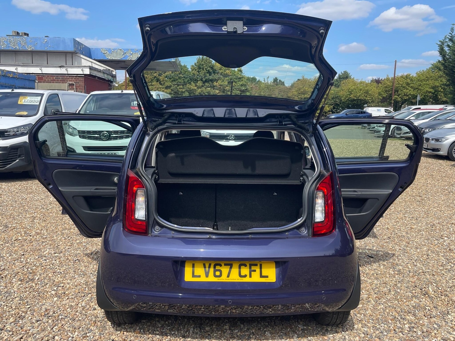 Vehicle 29