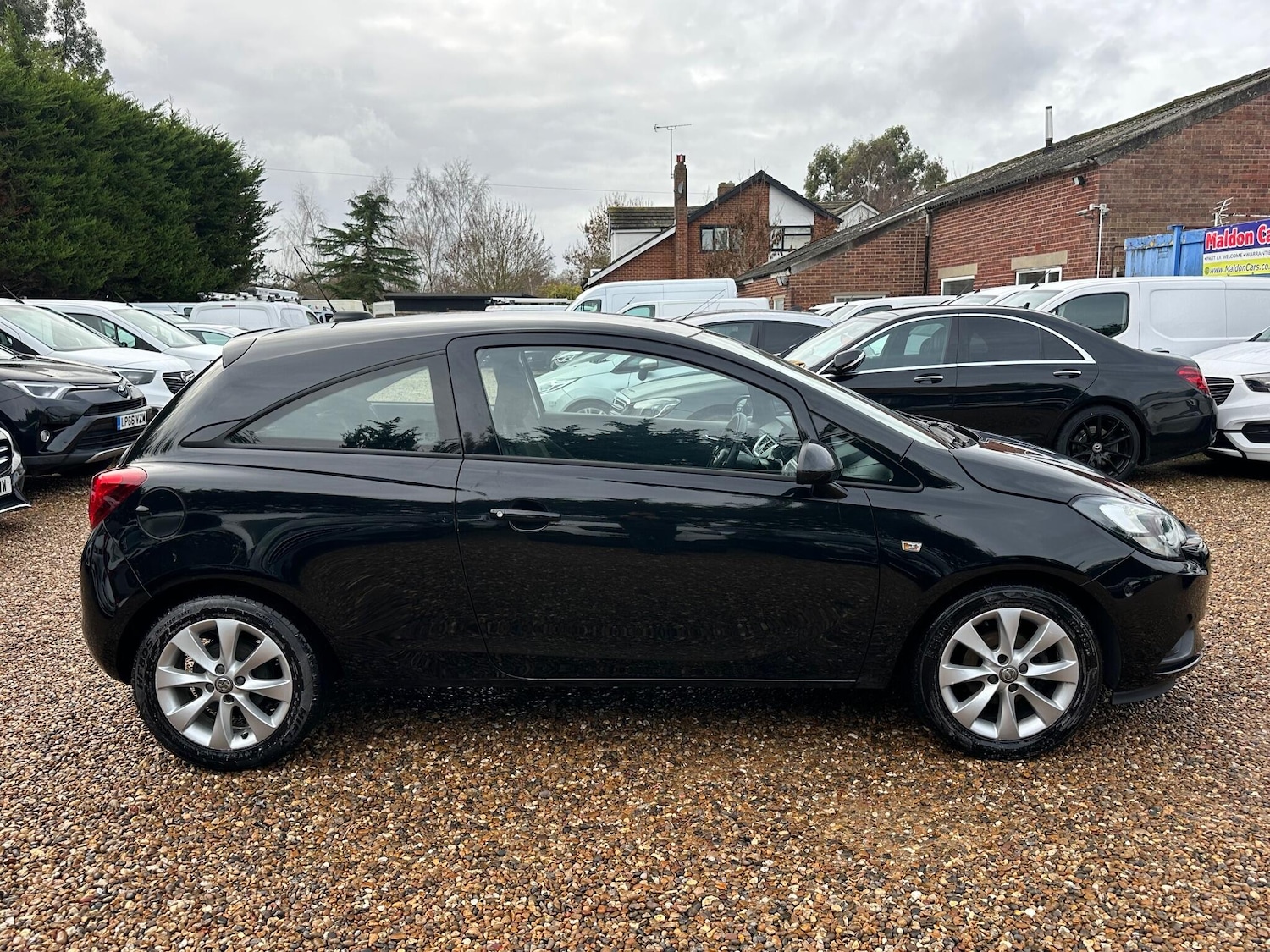 Used Vauxhall Corsa 2017 for sale - 76801579: Photo 6