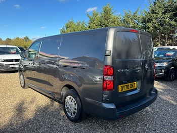 Used Vauxhall Vivaro 2020 for sale - 76307629: Photo