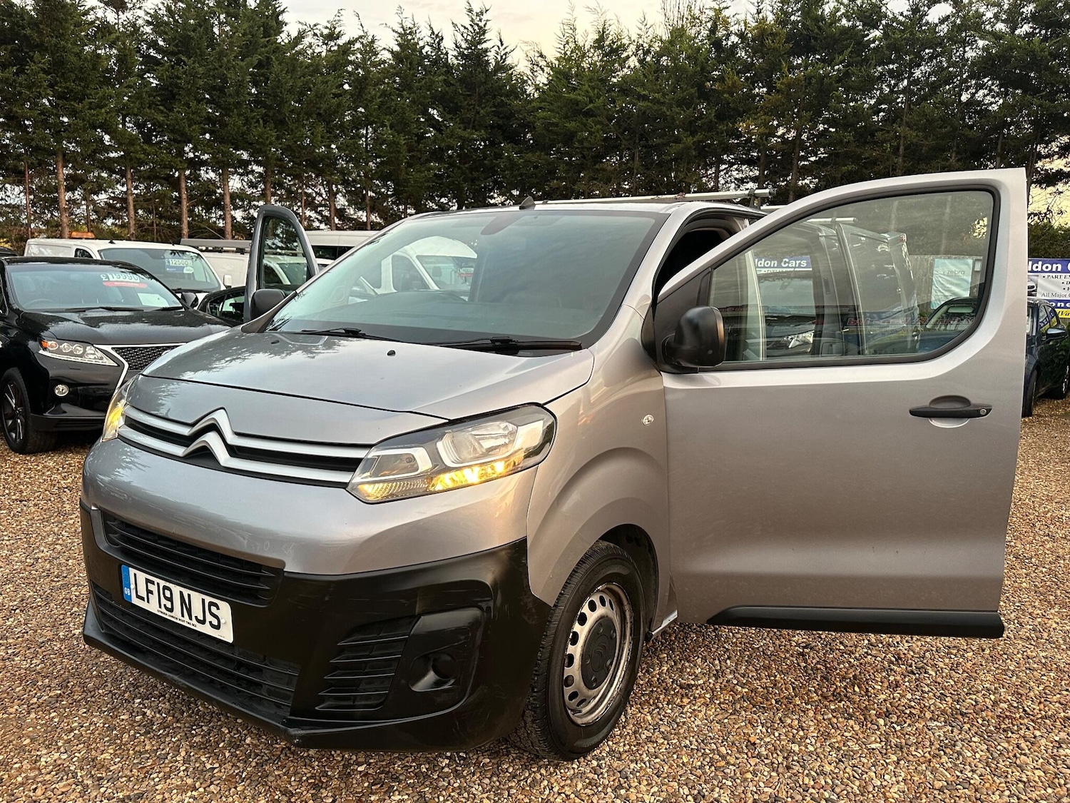 Used Citroen Dispatch 2019 for sale - 76485398: Photo 17