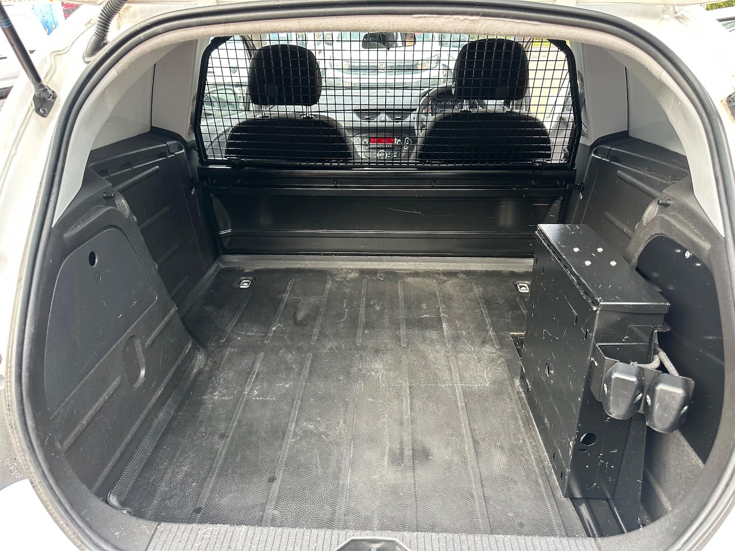 Used Vauxhall Corsa Van 2018 for sale - 76572274: Photo 10