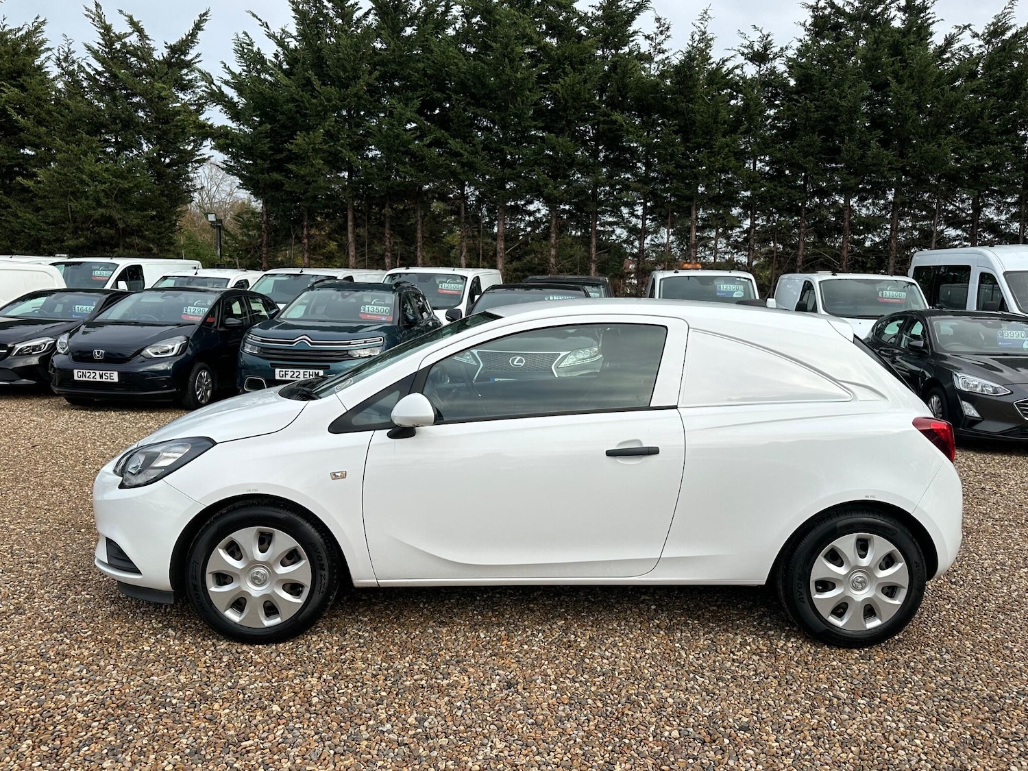 Used Vauxhall Corsa Van 2018 for sale - 76572274: Photo 2