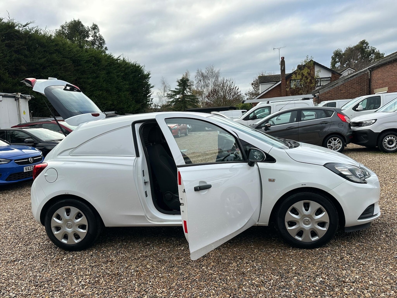 Used Vauxhall Corsa Van 2018 for sale - 76572274: Photo 20