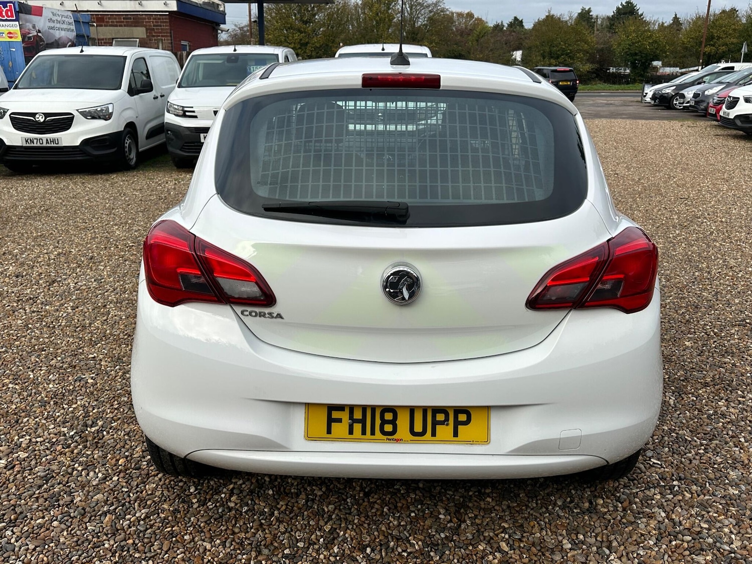 Used Vauxhall Corsa Van 2018 for sale - 76572274: Photo 4