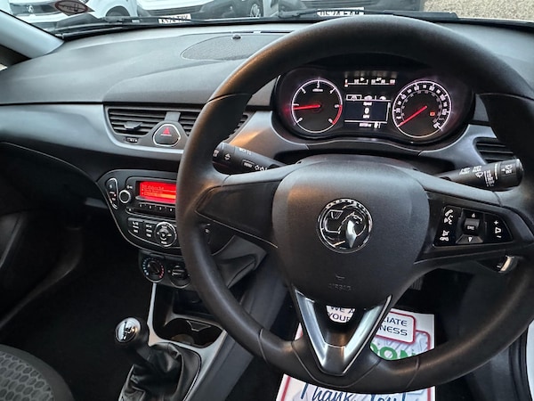 Used Vauxhall Corsa Van 2018 for sale - 76306992: Photo 11