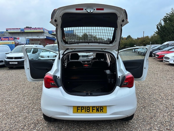 Used Vauxhall Corsa Van 2018 for sale - 76306992: Photo 20