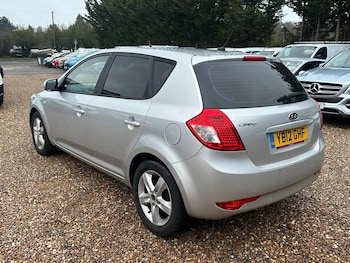 Used Kia Ceed 2012 for sale - 77412386: Photo