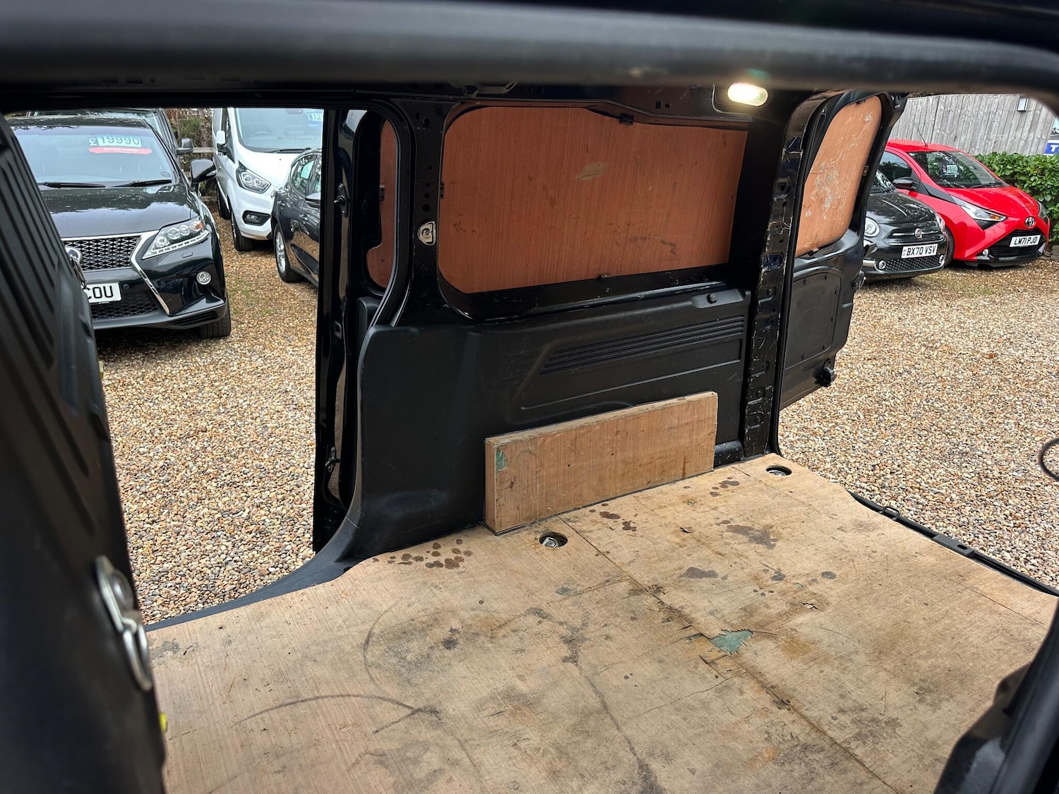 Used Peugeot Partner 2023 for sale - 76457304: Photo 15