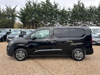 Used Peugeot Partner 2023 for sale - 76457304: Photo