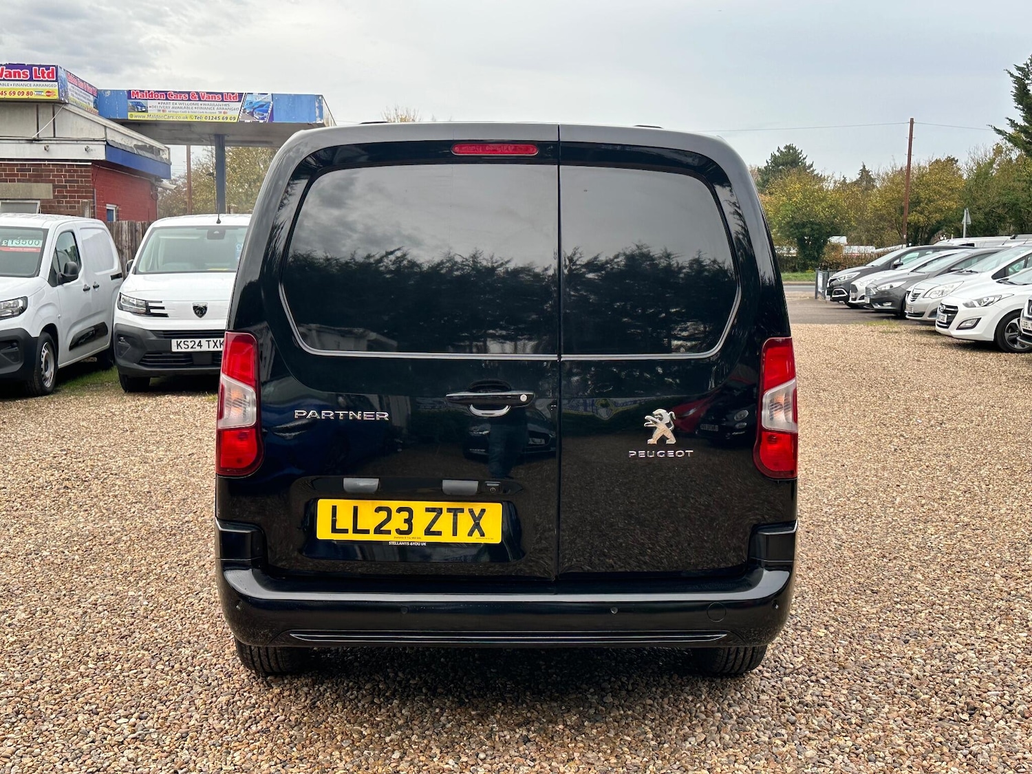 Used Peugeot Partner 2023 for sale - 76457304: Photo 4