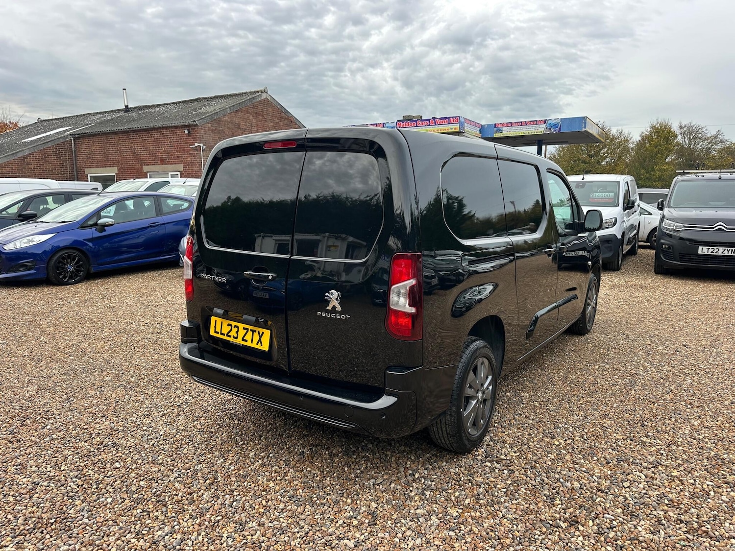 Used Peugeot Partner 2023 for sale - 76457304: Photo 5