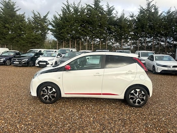 Used Toyota AYGO 2020 for sale - 77523925: Photo
