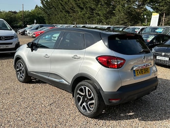 Used Renault Captur 2016 for sale - 78982038: Photo