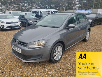 Used Volkswagen Polo 2010 for sale - 77279155: Photo