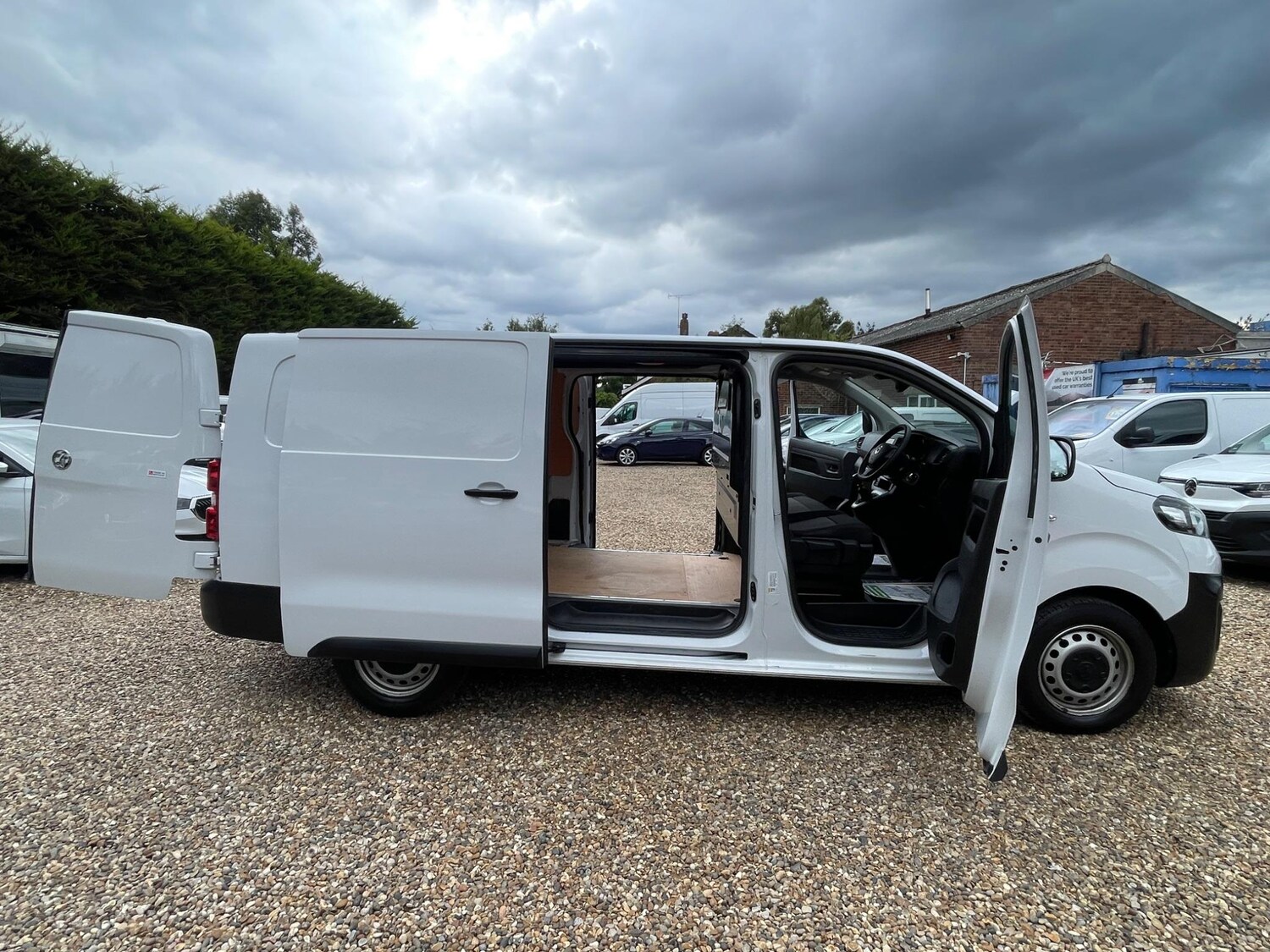 Vehicle 29