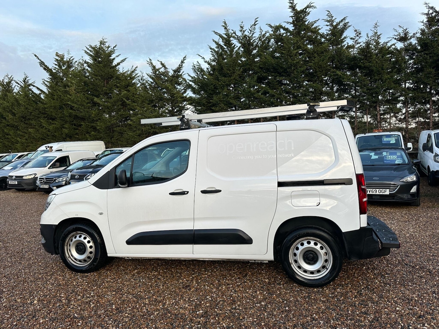Used Vauxhall Combo 2019 for sale - 77040238: Photo 2