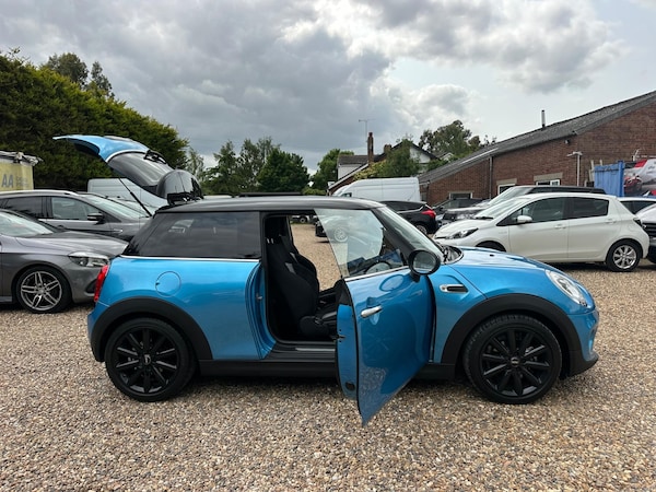 Used MINI Hatch 2017 for sale - 76238565: Photo 27