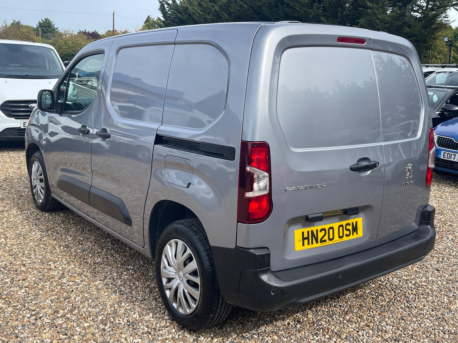 Used Peugeot Partner 2020 for sale - 76021222: Photo 3