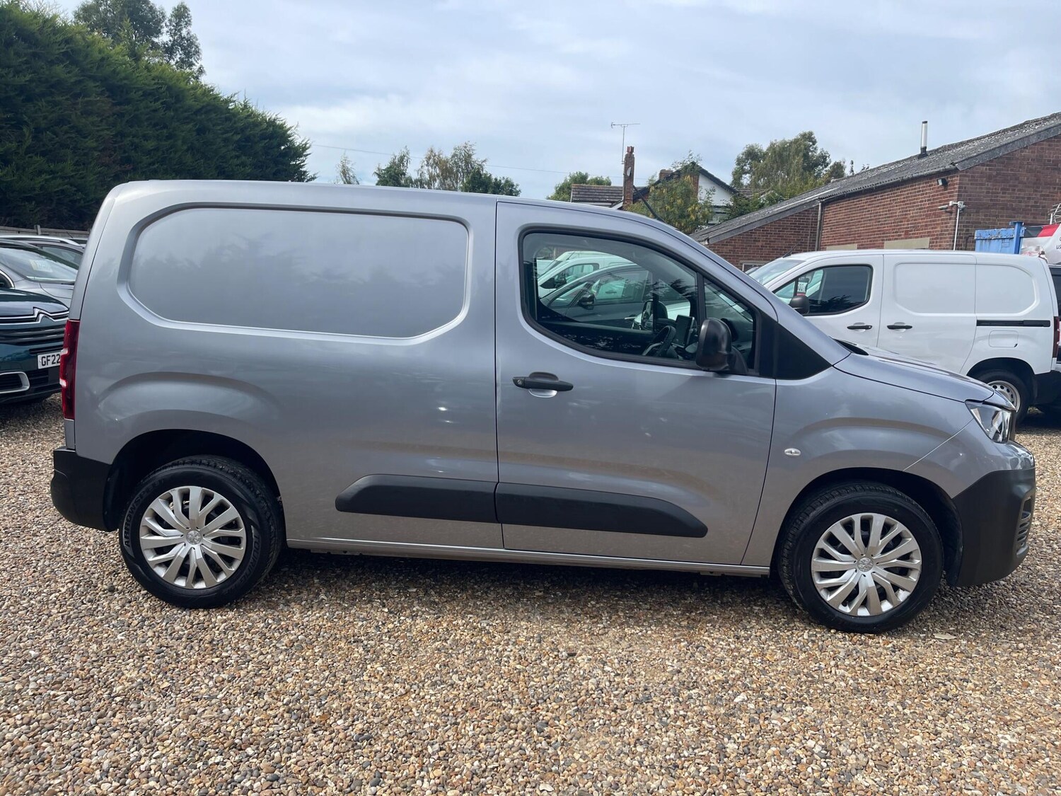 Used Peugeot Partner 2020 for sale - 76021222: Photo 6