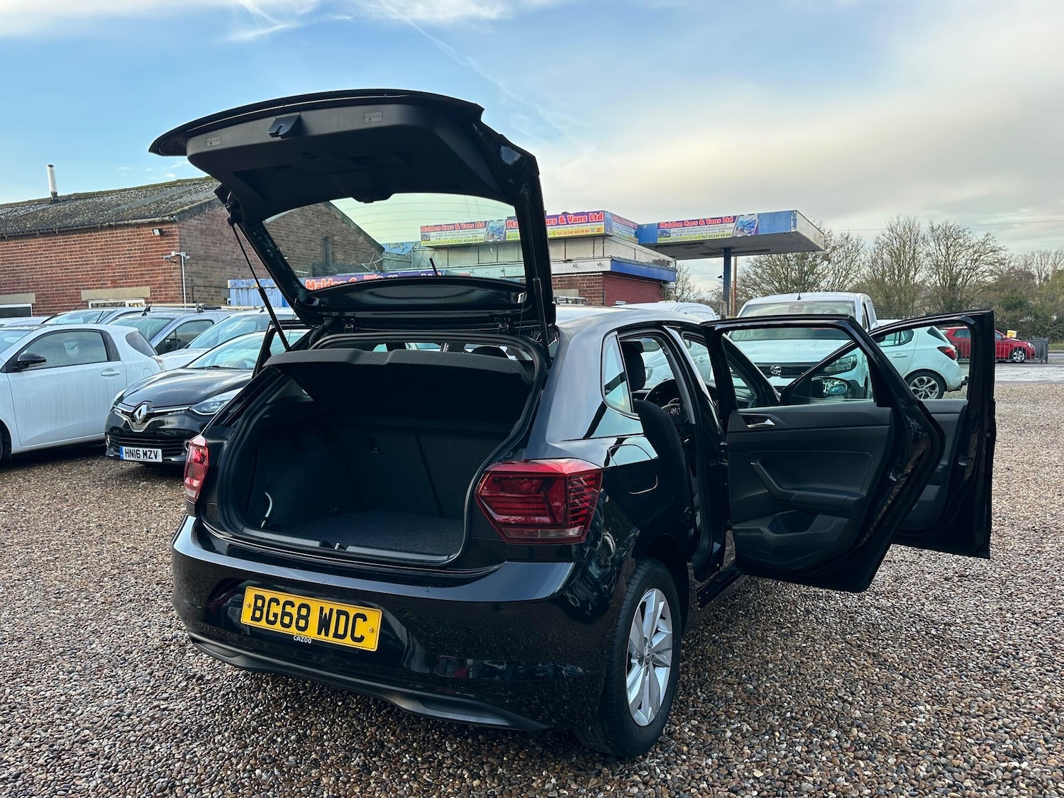 Used Volkswagen Polo 2018 for sale - 77040020: Photo 24