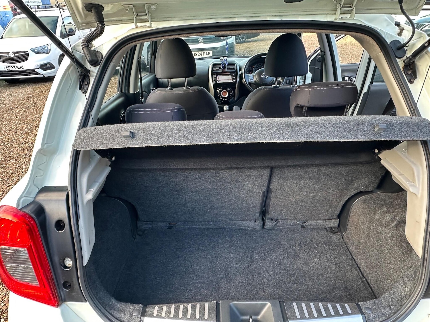 Used Nissan Micra 2013 for sale - 76942460: Photo 14