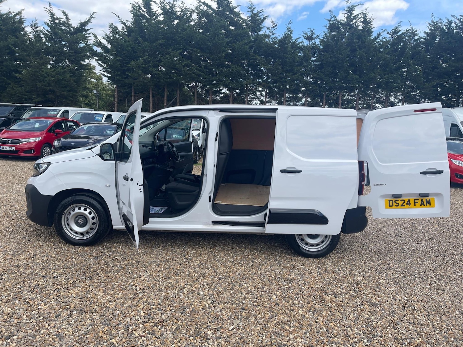 Used Vauxhall Combo 2024 for sale - 76994384: Photo 29