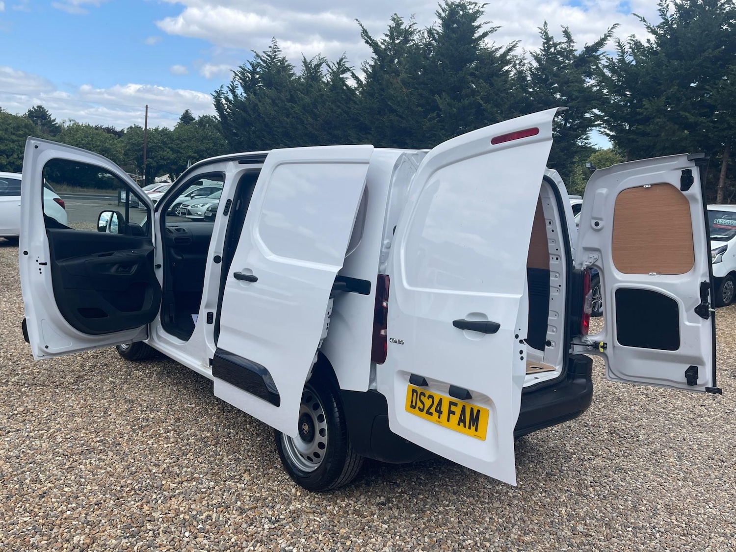 Used Vauxhall Combo 2024 for sale - 76994384: Photo 30