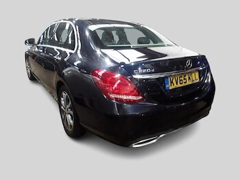 Used Mercedes-Benz C Class 2015 for sale - 77440704: Photo