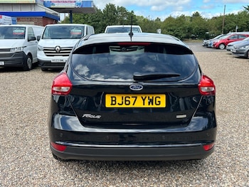 Used Ford Focus 2017 for sale - 78910676: Photo