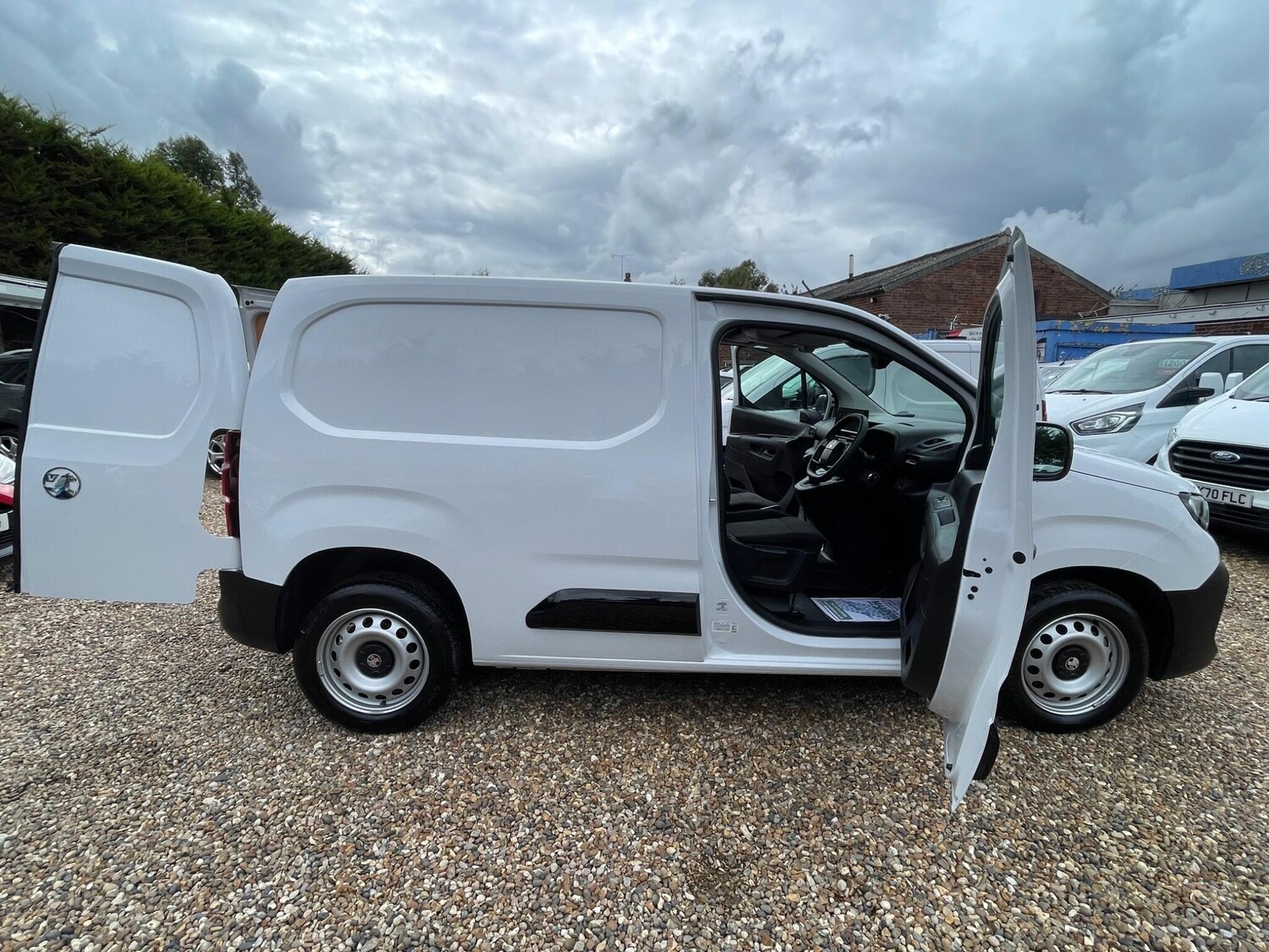 Vehicle 28