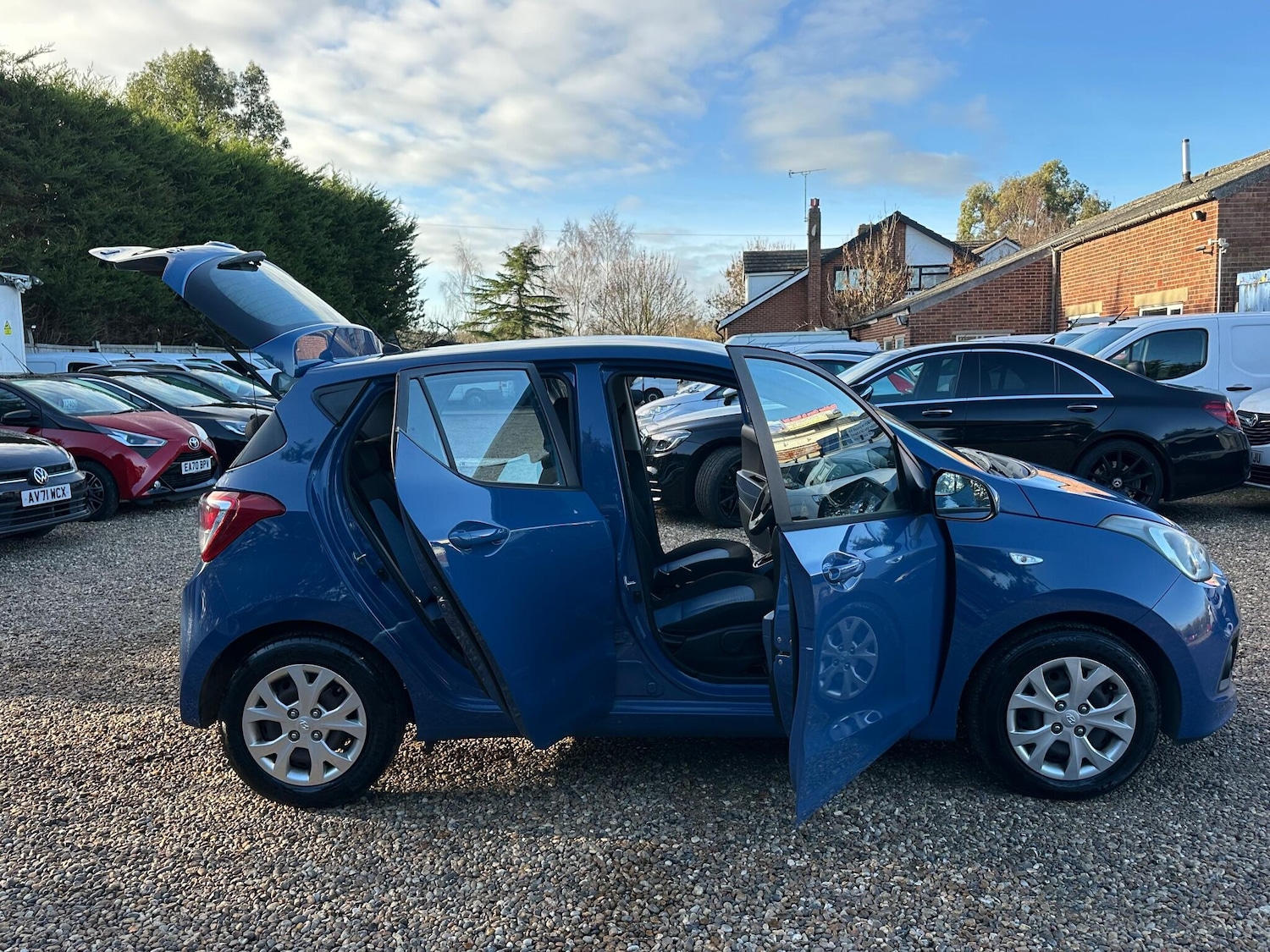 Used Hyundai i10 2014 for sale - 77066718: Photo 23