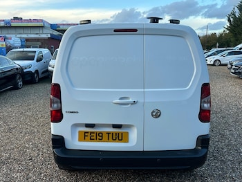 Used Vauxhall Combo 2019 for sale - 76422878: Photo