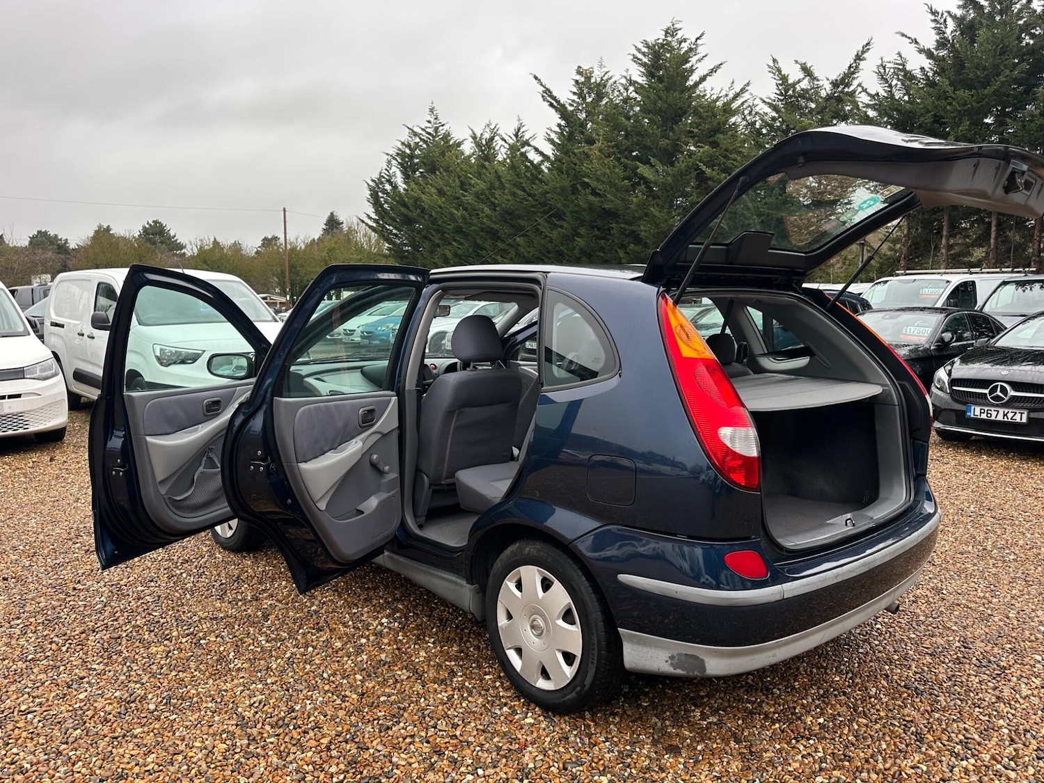 Used Nissan Almera Tino 2004 for sale - 77163172: Photo 19