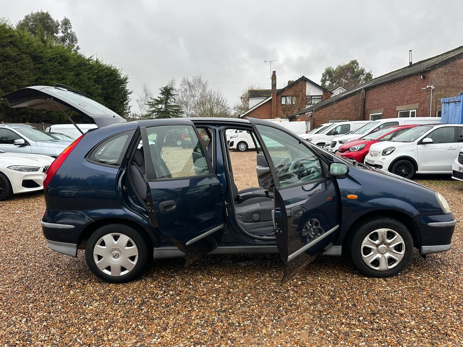 Used Nissan Almera Tino 2004 for sale - 77163172: Photo 22