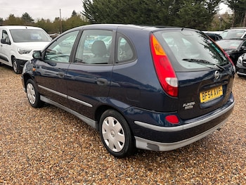 Used Nissan Almera Tino 2004 for sale - 77163172: Photo
