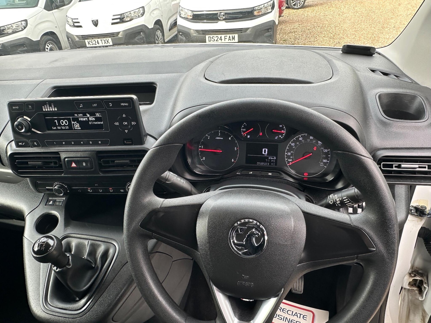 Used Vauxhall Combo 2019 for sale - 76306824: Photo 11