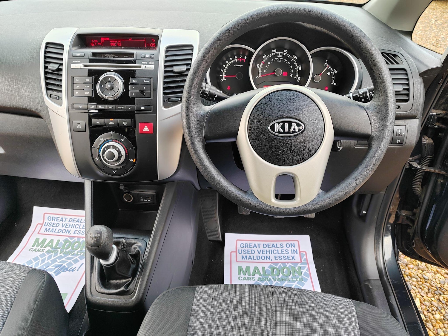 Used Kia Venga 2010 for sale - 77230135: Photo 15