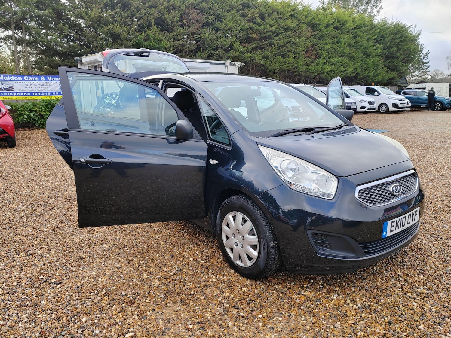 Used Kia Venga 2010 for sale - 77230135: Photo 25