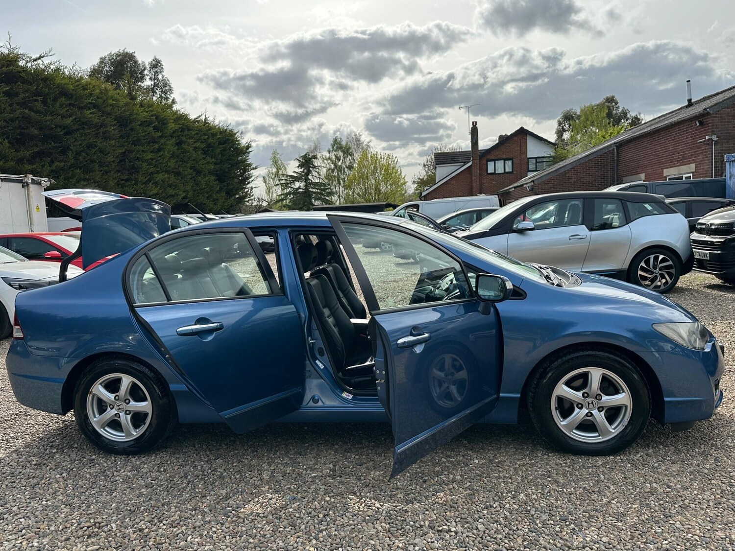 Used Honda Civic 2010 for sale - 78171456: Photo 24