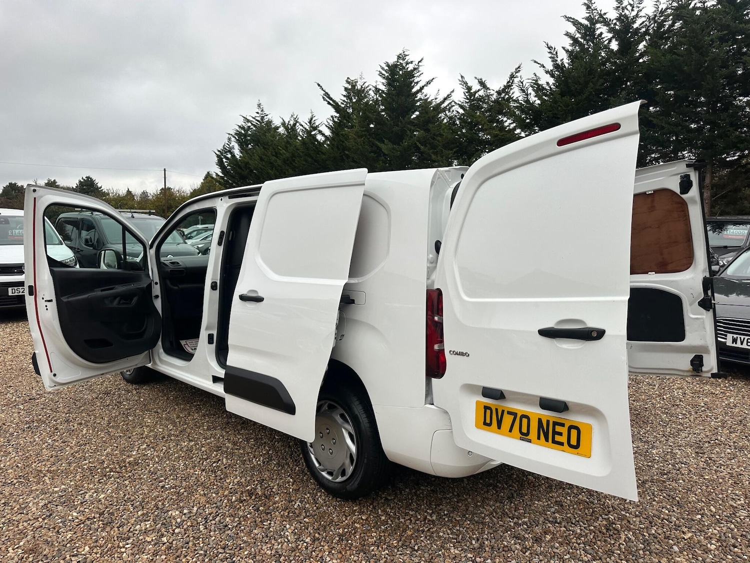 Used Vauxhall Combo for sale - 76996346: Photo 21