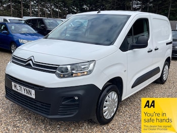 Used Citroen Berlingo 2021 for sale - 76084530: Photo