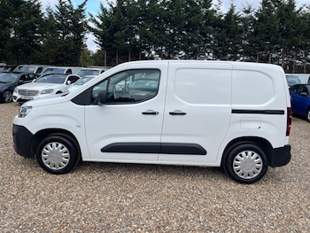 Used Citroen Berlingo 2021 for sale - 76084530: Photo