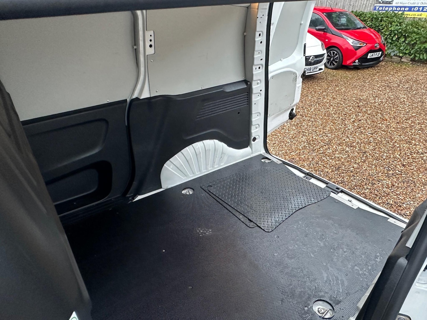 Used Vauxhall Combo 2020 for sale - 77130911: Photo 14