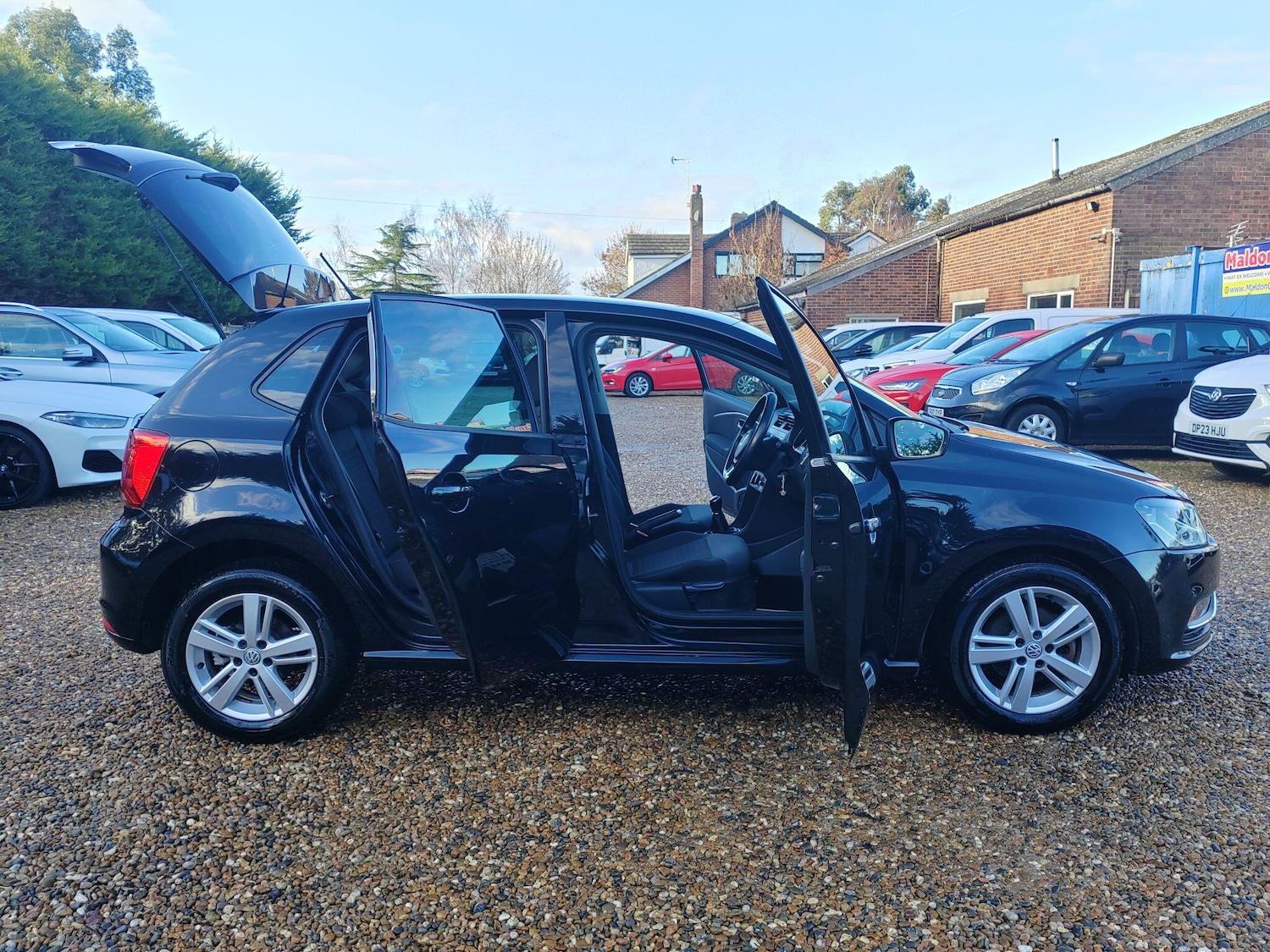 Used Volkswagen Polo 2016 for sale - 77633062: Photo 25