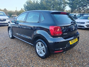 Used Volkswagen Polo 2016 for sale - 77633062: Photo