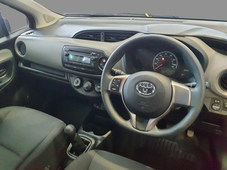 Used Toyota Yaris 2017 for sale - 77670995: Photo 6