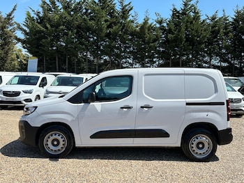 Used Vauxhall Combo 2024 for sale - 79192191: Photo
