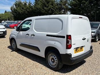 Used Vauxhall Combo 2024 for sale - 79192191: Photo