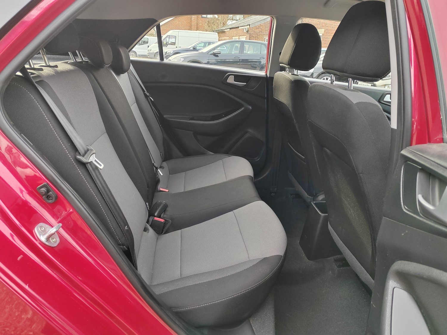 Used Hyundai i20 2017 for sale - 77573738: Photo 14